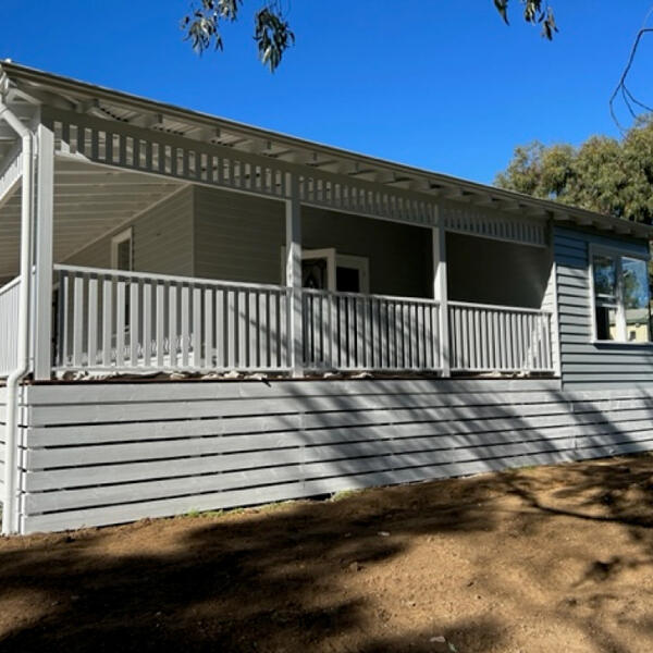 Exterior weatherboard painting make-over on charming Williamstown home