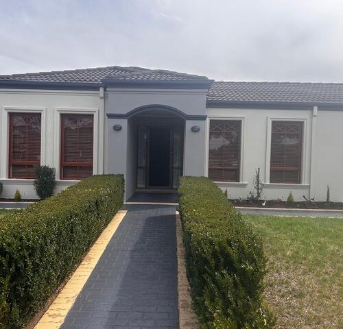 Exterior Painting in Tarneit by Seaview Painting Services