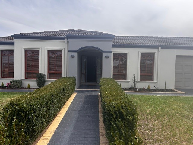 Exterior Painting In Tarneit By Seaview Painting Services